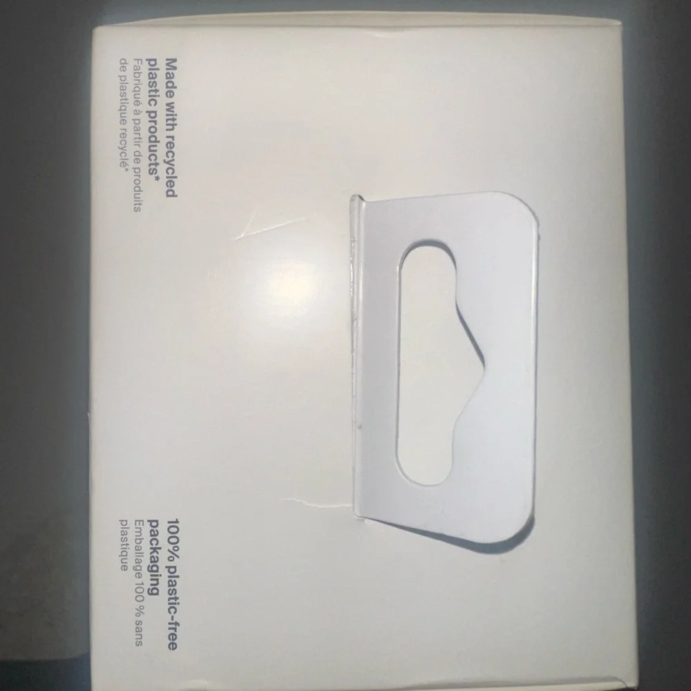 Belkin Wireless Charging Pad with MagSafe - White